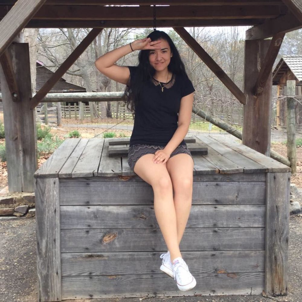 Meet your Posher, Jenifer